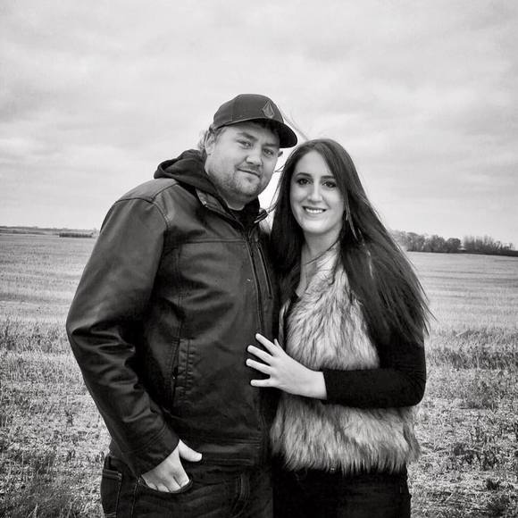 Meet your Posher, Kayleigh - Picture 1 of 1